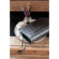 LouLou Essentiels Vintage Croco Silver Crossbody Black 10 LouLou Essentiels Vintage Croco Silver Crossbody Black -Mode Tassenwinkel 03crossbodyxs004s 001 8720143393310 loulou essentiels 5