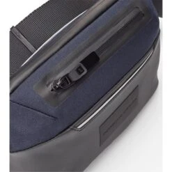 Porsche Design Urban Eco Heuptas Dark Blue -Mode Tassenwinkel 4056487017624 04 ga pd sall ain v1