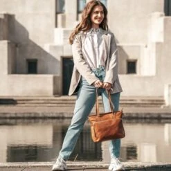 Chesterfield Alicante Shopper Cognac -Mode Tassenwinkel alicane 2 1