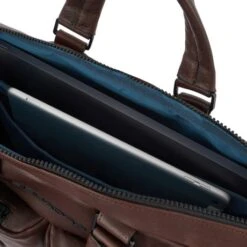 Piquadro Harper Laptop 15"/ IPad 12,9" Briefcase Tobacco -Mode Tassenwinkel ca4027ap cu dett1