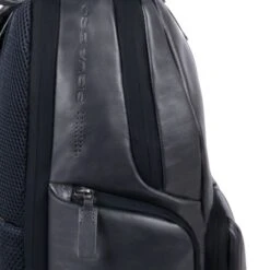 Piquadro Urban Fast Check PC Backpack 15.6'' Black -Mode Tassenwinkel ca4532ub00 n dett1