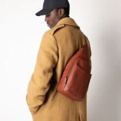 Piquadro Black Square Mono Sling IPad Pro 9.7"/ IPad 11" Black -Mode Tassenwinkel ca4827b3 cu dett61 1