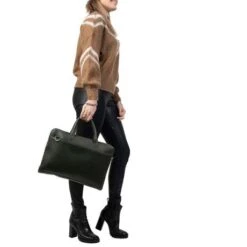 Cowboysbag Laptop Bag Laide 15.6" Dark Green -Mode Tassenwinkel cowboysbag laptopbaglaide laptoptas darkgreen 945 model