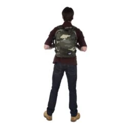 CabinZero Classic 28L Ultra Light Cabin Bag Urban Camo -Mode Tassenwinkel cz081306 web 2