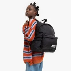 Eastpak Padded Pak'r Rugzak Puff Black -Mode Tassenwinkel ek000620 3e1 alt001 uc250483 mhigh