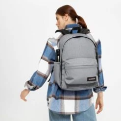 Eastpak Office Zippl'r Rugzak Sunday Grey -Mode Tassenwinkel ek0a5bbj 363 alt001 uc220434 mlow