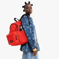 Eastpak Day Pak'r Rugzak Tasty Orange 8 Eastpak Day Pak'r Rugzak Tasty Orange -Mode Tassenwinkel ek0a5bg4 5d6 alt001 uc250627 mhigh