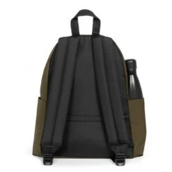 Eastpak Day Pak'r Rugzak Army Olive -Mode Tassenwinkel ek0a5bg4 j32 alt003 uc231957 mhigh 1