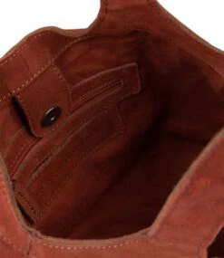Cowboysbag Suede Handbag Cody Brandy 8 Cowboysbag Suede Handbag Cody Brandy -Mode Tassenwinkel handbag cody 000302 brandy 20963