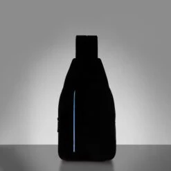 Piquadro Urban Mono Sling Bag Black/Grey Blue 9 Piquadro Urban Mono Sling Bag Black/Grey Blue -Mode Tassenwinkel imagetostl.com ca4536ub00l ngr dett6