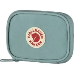 Fjallraven Fjällräven Kanken Card Wallet Sky Blue 8 Fjallraven Fjällräven Kanken Card Wallet Sky Blue -Mode Tassenwinkel kanken card wallet 23780 501 f main fjr