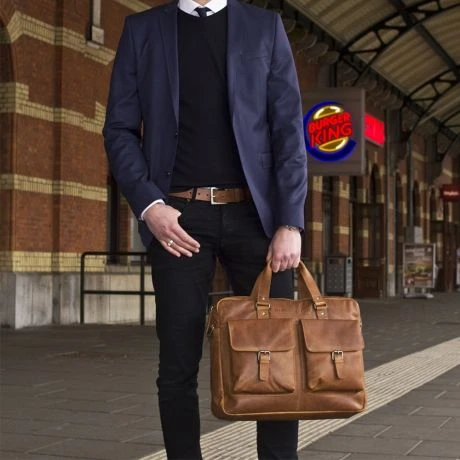 Chesterfield Dylan Laptop Schoudertas 17" Cognac 4 Chesterfield Dylan Laptop Schoudertas 17" Cognac - Afbeelding 4