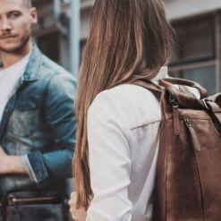 Chesterfield Dali Rugzak Brown -Mode Tassenwinkel leren rugzak bruin dali 1