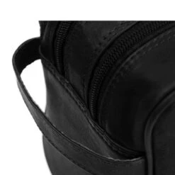 Chesterfield Stefan Toilettas Black -Mode Tassenwinkel leren toilettas zwart stefan 2