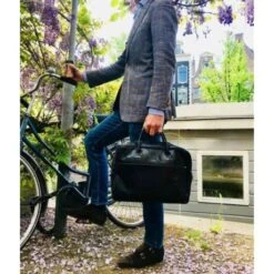 Mutsaers The Sleeve Plus Aktetas Zwart -Mode Tassenwinkel mutsaers the sleeve plus zwart 1