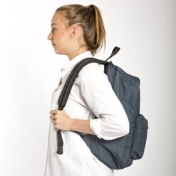 Eastpak Out Of Office Rugzak Sunday Grey -Mode Tassenwinkel outofoffice model 2 1