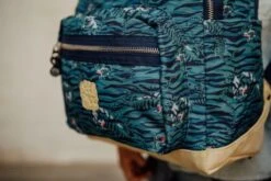 Pick & Pack Rugzak M Tiger Skin Dusty Green 13 Pick & Pack Rugzak M Tiger Skin Dusty Green -Mode Tassenwinkel pp20340 40 3