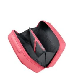 American Tourister Starvibe Beauty Case Sun Kissed Coral 9 American Tourister Starvibe Beauty Case Sun Kissed Coral -Mode Tassenwinkel prod col 146369 a039 interior