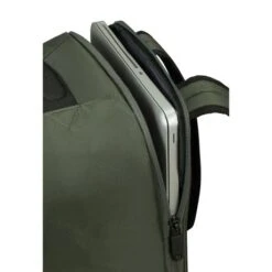 American Tourister Urban Track Cabin Backpack Dark Khaki -Mode Tassenwinkel prod col 147626 3457 laptop compartment