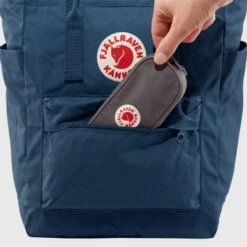 Fjallraven Fjällräven Kanken Totepack Sky Blue -Mode Tassenwinkel tote detail 1 1