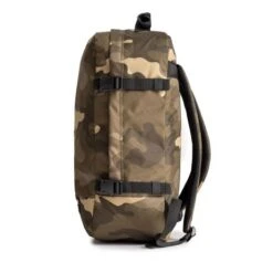 CabinZero Classic 44L Ultra Light Cabin Bag Urban Camo -Mode Tassenwinkel uc6