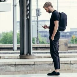 Salzen Alpha Backpack Leather Charcoal Black -Mode Tassenwinkel zen bac 005 801 30zen bac 005 801 30 1542378243342